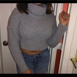 Gray crop turtle neck sweater shirt